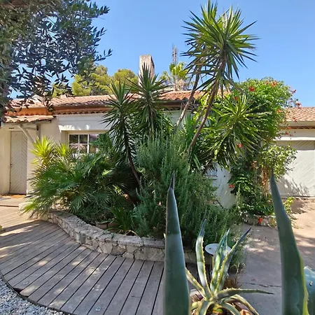 Privee Myriami * לאט